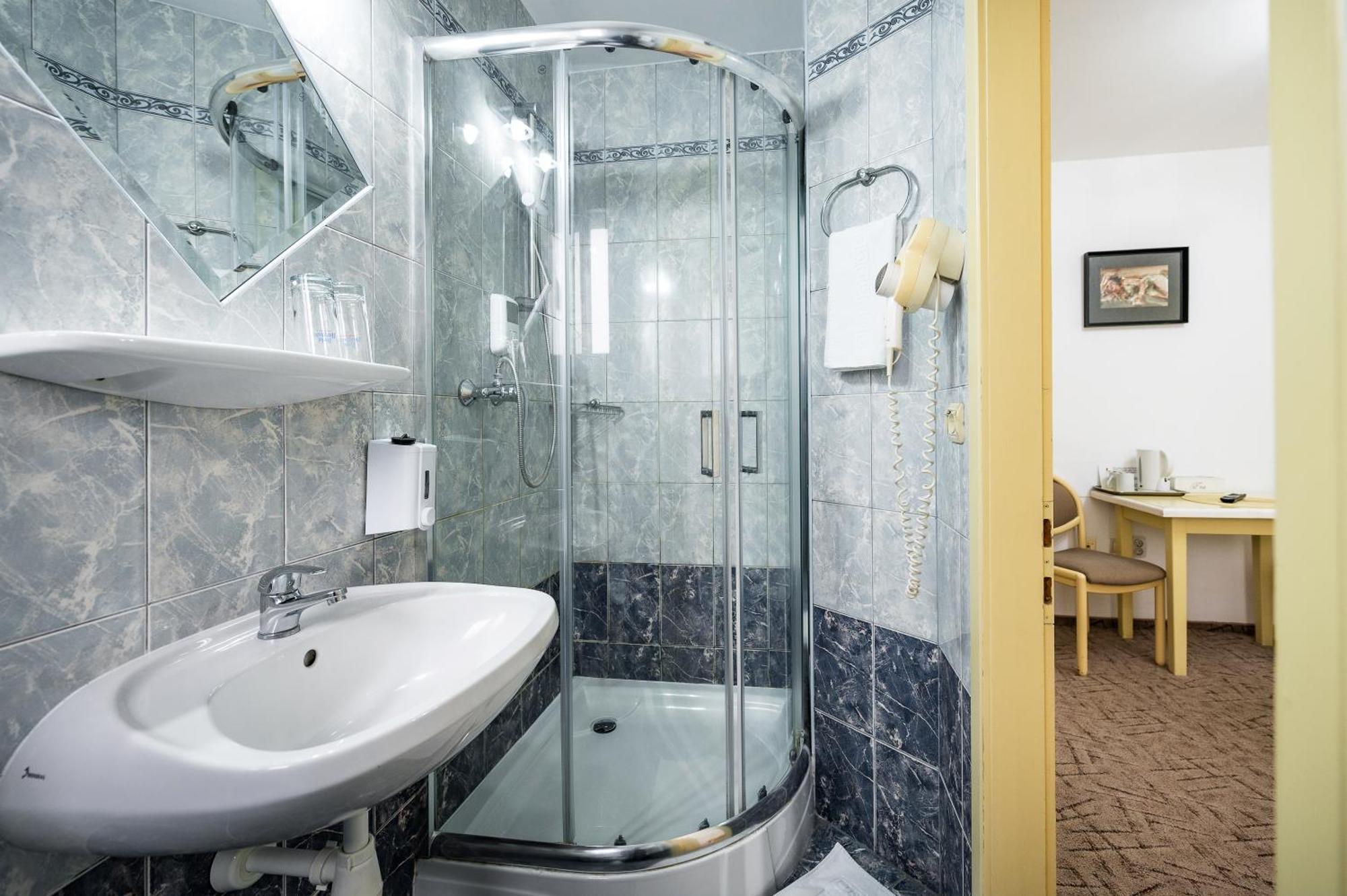 Hotel Sugas Sfântu-Gheorghe Eksteriør bilde